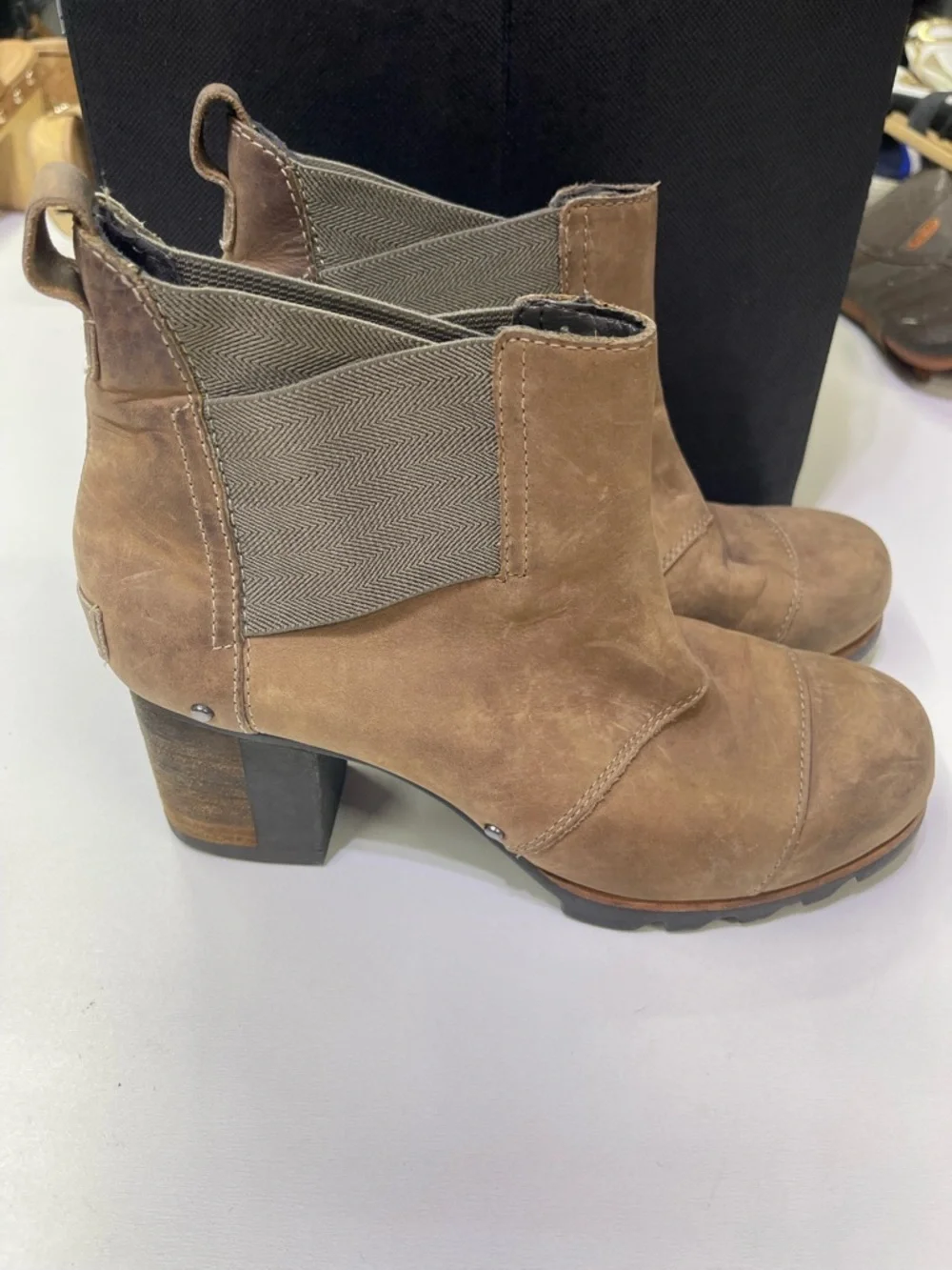 Sorel Addington Chelsea Boots, a‎ waterproof leather bootie